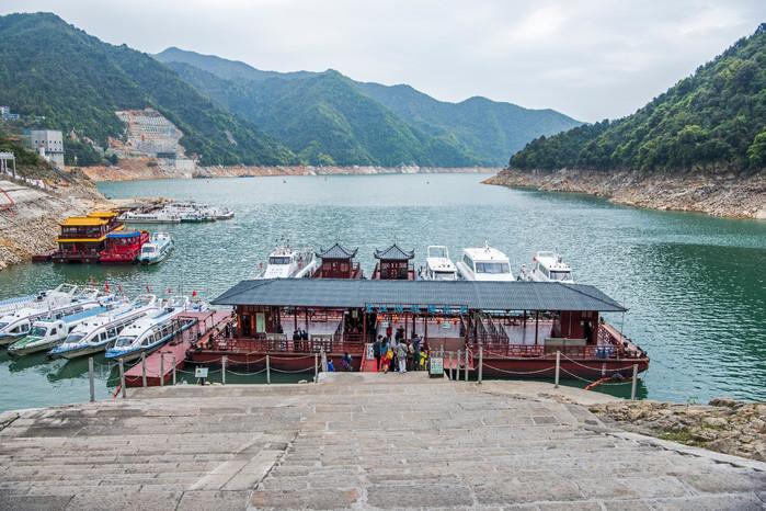 1、永兴县东江湖