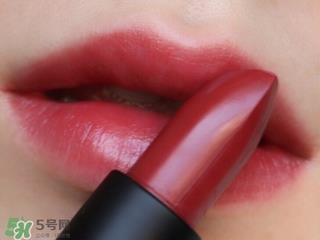 nars gipsy唇膏是什么颜色?nars gipsy唇膏色号试色图