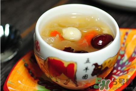 银耳红枣汤要炖多久？银耳红枣汤要煮多长时间？