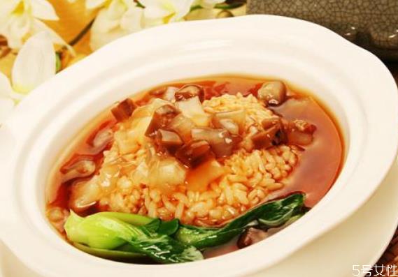 鲍汁捞饭的鲍汁怎么做 鲍鱼捞饭的汁怎么做才浓