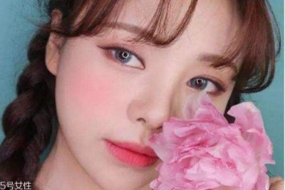 ​樱花妆怎么画 最流行的樱花妆容