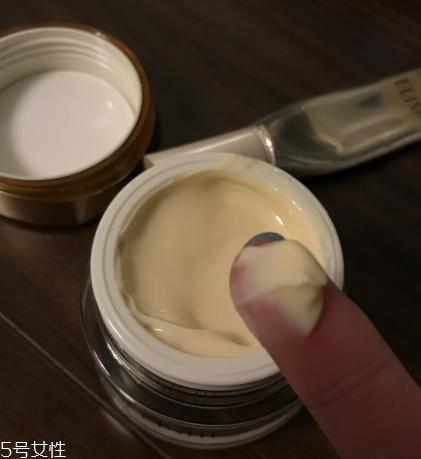 怡丽丝尔抗皱系列怎么样 怡丽丝尔抗皱系列使用测评