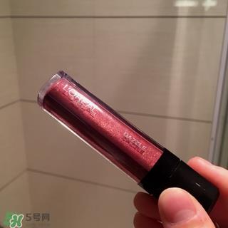 欧莱雅唇釉208是什么色？欧莱雅哑光唇釉208试色