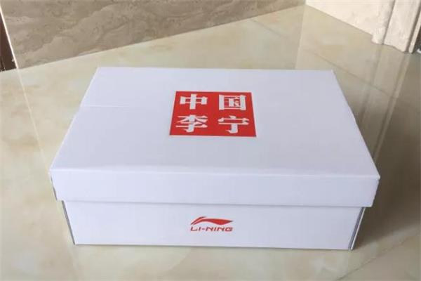 李宁烈骏ace开箱测评 烈骏ace鞋底多厚