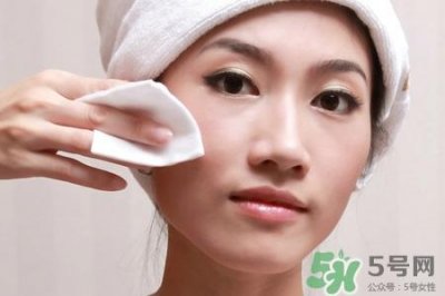​卸妆膏和卸妆水哪个好？卸妆膏和卸妆水的区别