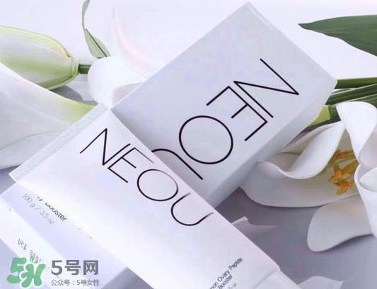 neou三文鱼修复霜烂脸 neou万能修复霜有激素吗