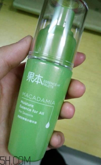 诗婷露雅保湿补水精华液使用心得_产品评测