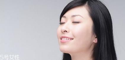 脸上过敏敷什么面膜好 脸上过敏的预防和护理