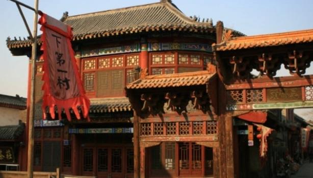 探秘我国最富裕的两个村在哪（天下第一村叫什么）  1