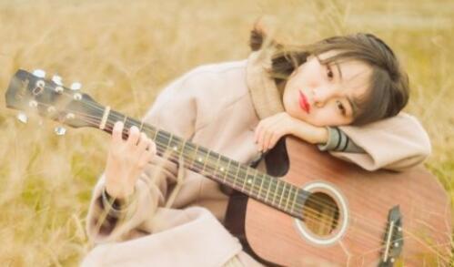 惹女人生气之后故意不回你信息