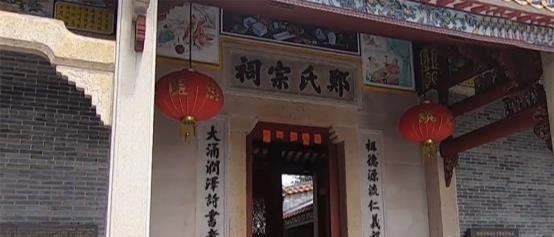 据说这个祠堂，被世界500强包围，无人敢动也无人敢拆