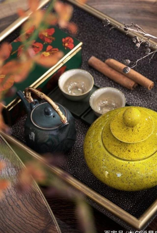 双子座：一生一世一双人，半醉半醒半浮生