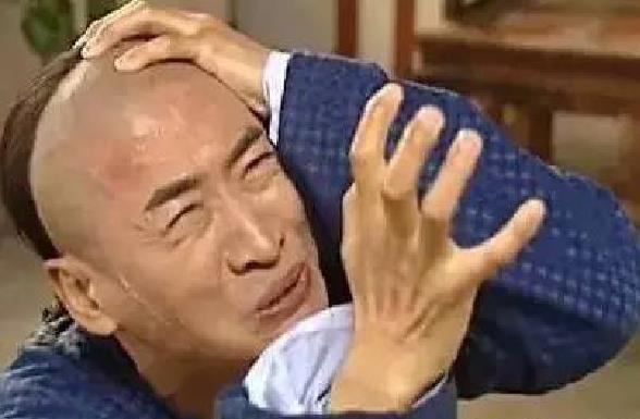 都用五官演戏，梁朝伟用眼睛成影帝，尔康用鼻孔却成表情帝！
