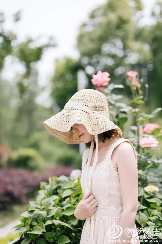 夏日出街必备！教你3款时尚钩针棉草遮阳帽（附图解+视频教程）