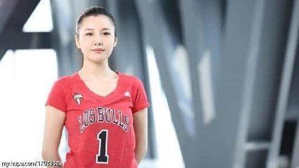 央视美女主播：刘语熙