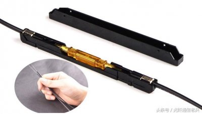 ​光纤冷接子简介与施工中的操作方法