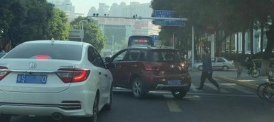 ​粤S是广东哪里的车牌，需要限行吗