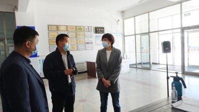 ​党委书记宋烨国庆期间慰问师生并检查指导疫情防控工作