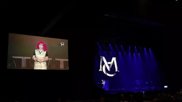 玛丽亚凯莉世界巡回演唱会（玛丽亚凯莉泰国演唱会完美落幕）(11)