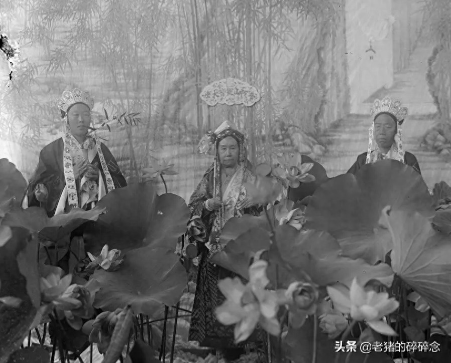 难得的一组慈禧“老佛爷”的真容照,图五是其cosplay照