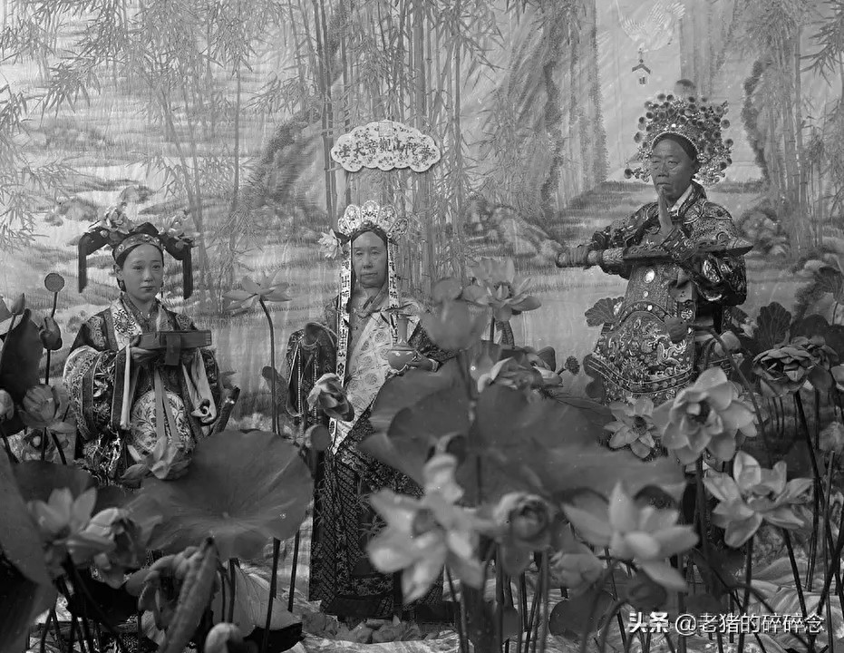 难得的一组慈禧“老佛爷”的真容照,图五是其cosplay照