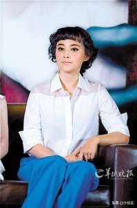 ​女演员，梅婷