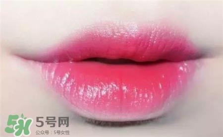 rimmel双色唇膏笔色号 rimmel双色唇膏笔试色