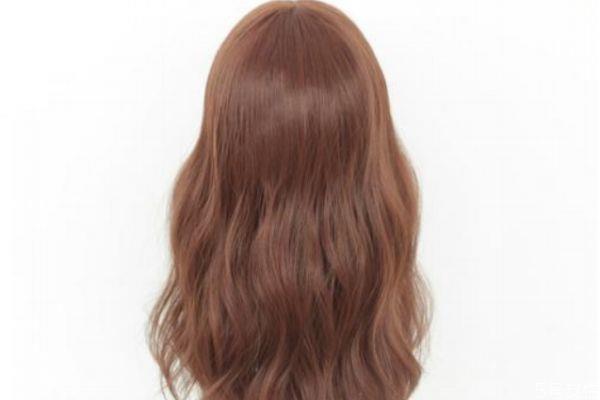 大脸可以烫发吗 大脸应该烫什么发型呢 大脸可以烫发吗 大脸应该烫什么发型呢