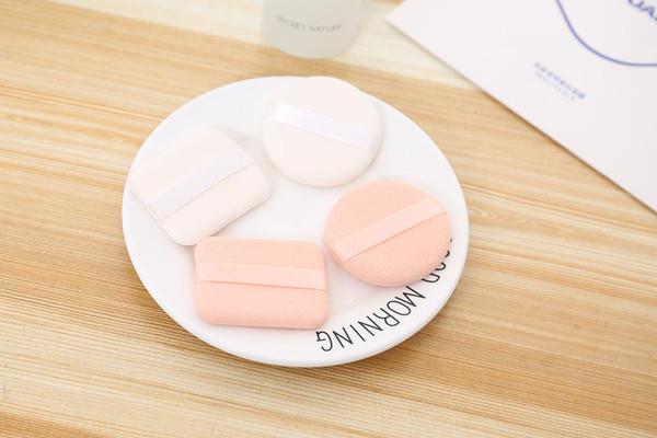 粉扑能用吹风机吹干么 粉扑能用卸妆水洗吗 粉扑能用吹风机吹干么 粉扑能用卸妆水洗吗