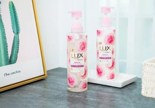 力士花漾悦香洗发水好用吗 力士花漾悦香洗发水使用方法 力士花漾悦香洗发水好用吗 力士花漾悦香洗发水使用方法