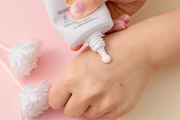 dr.g防晒霜敏感肌可以用吗 dr.g防晒霜孕妇可以用吗 dr.g防晒霜敏感肌可以用吗 dr.g防晒霜孕妇可以用吗