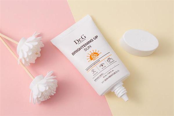 dr.g防晒霜敏感肌可以用吗 dr.g防晒霜孕妇可以用吗 dr.g防晒霜敏感肌可以用吗 dr.g防晒霜孕妇可以用吗