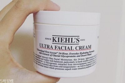 ​科颜氏保湿霜搓泥刺痛原因 科颜氏高保湿霜的搓泥之谜