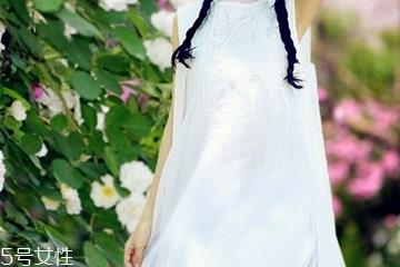 棉麻长裙配什么鞋子?除了小白鞋还有这些 棉麻长裙配什么鞋子?除了小白鞋还有这些