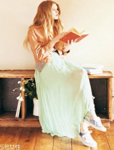 棉麻长裙配什么鞋子?除了小白鞋还有这些 棉麻长裙配什么鞋子?除了小白鞋还有这些