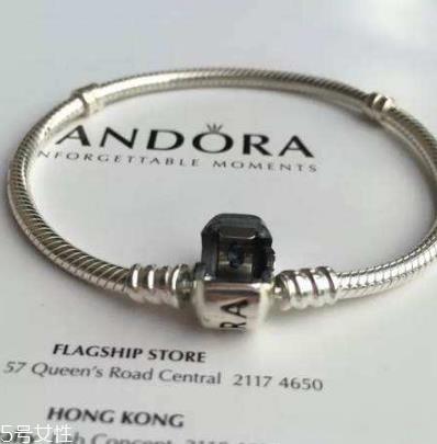 潘多拉蛇骨链多少钱 串起你的少女心 潘多拉蛇骨链多少钱 串起你的少女心