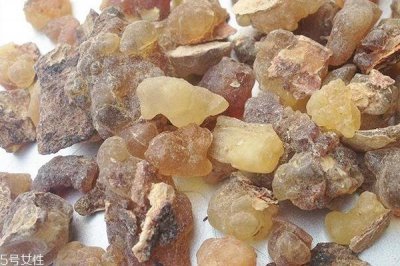 ​乳香纯露能保存多久 乳香纯露保存期限