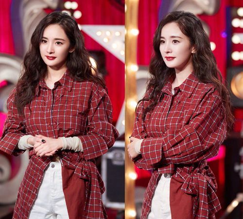 红色格子衫搭配:红色格子衬衫配搭