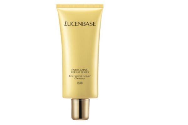 透真洗面奶是氨基酸吗 透真洗面奶怎么样 透真洗面奶是氨基酸吗 透真洗面奶怎么样