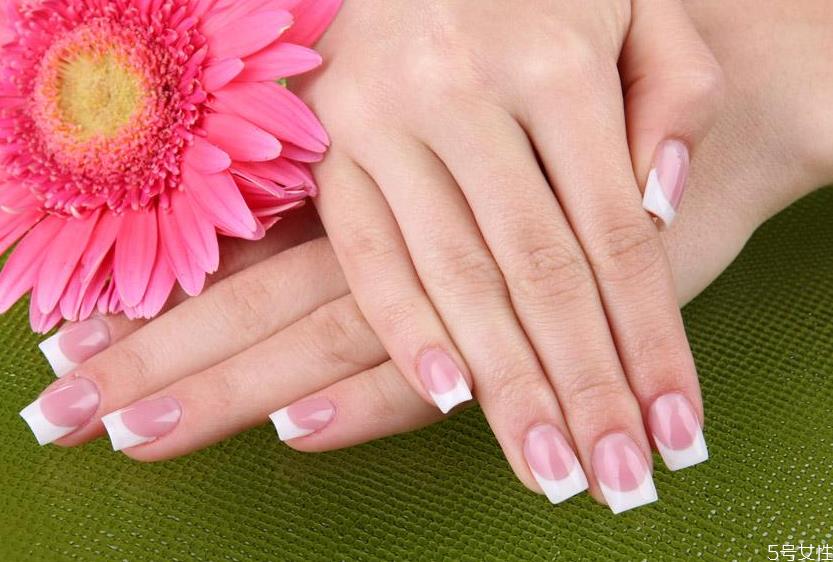 开塞露擦手正确方法 开塞露涂手有什么好处 开塞露擦手正确方法 开塞露涂手有什么好处