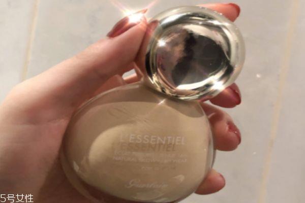 娇兰小灯泡粉底液价格 颜值超高的粉底液 娇兰小灯泡粉底液价格 颜值超高的粉底液