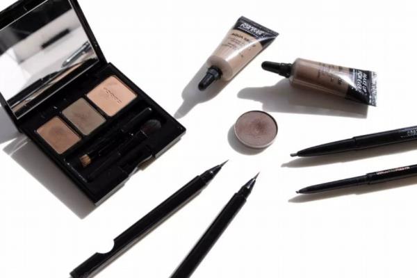 新手用眉笔还是眉粉 怒撕眉妆小白标签 新手用眉笔还是眉粉 怒撕眉妆小白标签