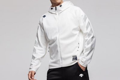 ​迪桑特是哪个国家的品牌 迪桑特是什么档次