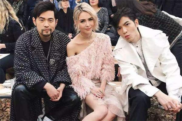 香奈儿有男装吗 香奈儿有男鞋吗 香奈儿有男装吗 香奈儿有男鞋吗