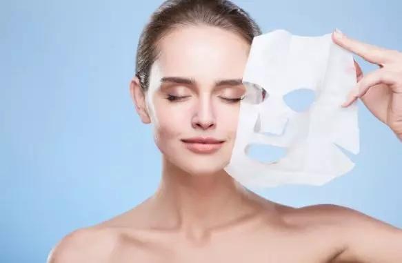 脸部死皮多是怎么回事 脸部死皮怎么去 脸部死皮多是怎么回事 脸部死皮怎么去