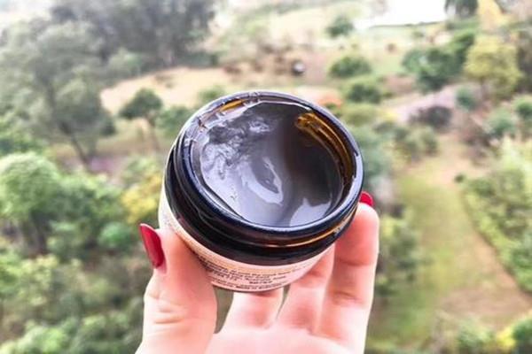 swisse蜂蜜排毒面膜有危害吗 swisse蜂蜜排毒面膜的危害有哪些 swisse蜂蜜排毒面膜有危害吗 swisse蜂蜜排毒面膜的危害有哪些