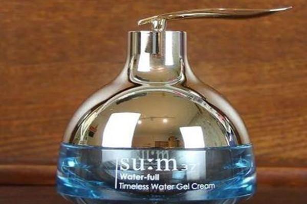 苏秘37面霜的作用 苏秘37面霜敏感肌能用吗 苏秘37面霜的作用 苏秘37面霜敏感肌能用吗