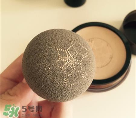 雪花秀蘑菇头粉底液多少钱?雪花秀蘑菇头气垫价格 雪花秀蘑菇头粉底液多少钱?雪花秀蘑菇头气垫价格