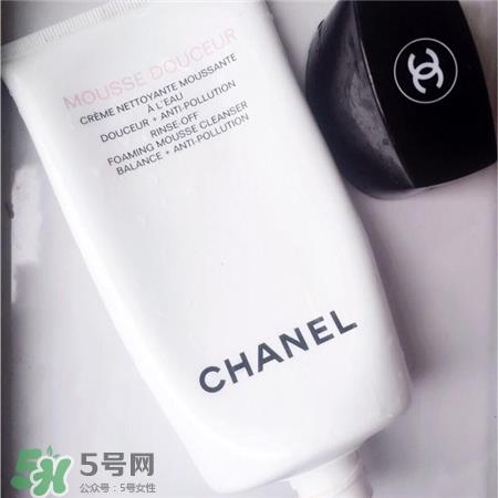 香奈儿洗面奶好用吗?香奈儿洗面奶怎么样? 香奈儿洗面奶好用吗?香奈儿洗面奶怎么样?