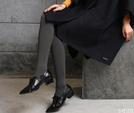 连脚袜需要每天洗吗 连脚袜怎么洗袜子